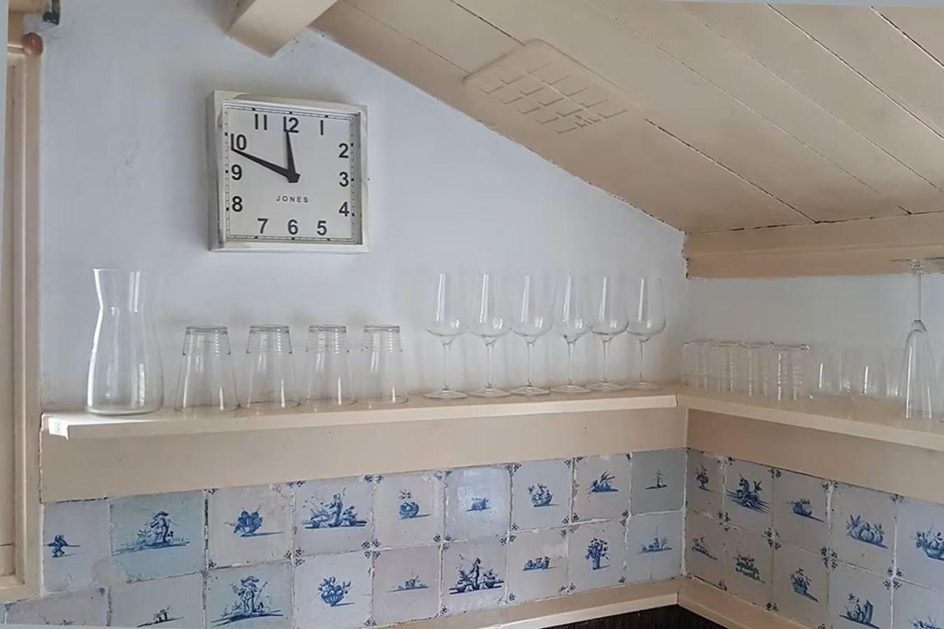 Countryside Bliss: Historic Cottage By The Sea ブールグ・ハームステーデ エクステリア 写真